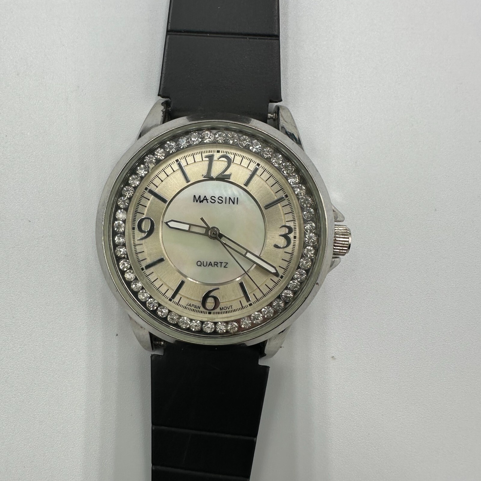 Massini Watch Women Silver Tone Round Case Black Silicone Band New Battery 9″