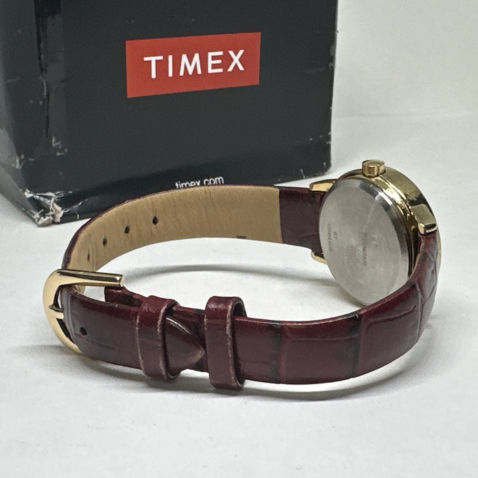 Timex Easy Reader TW2R63400 Women’s Burgundy Leather Strap Quartz Watch XOB78