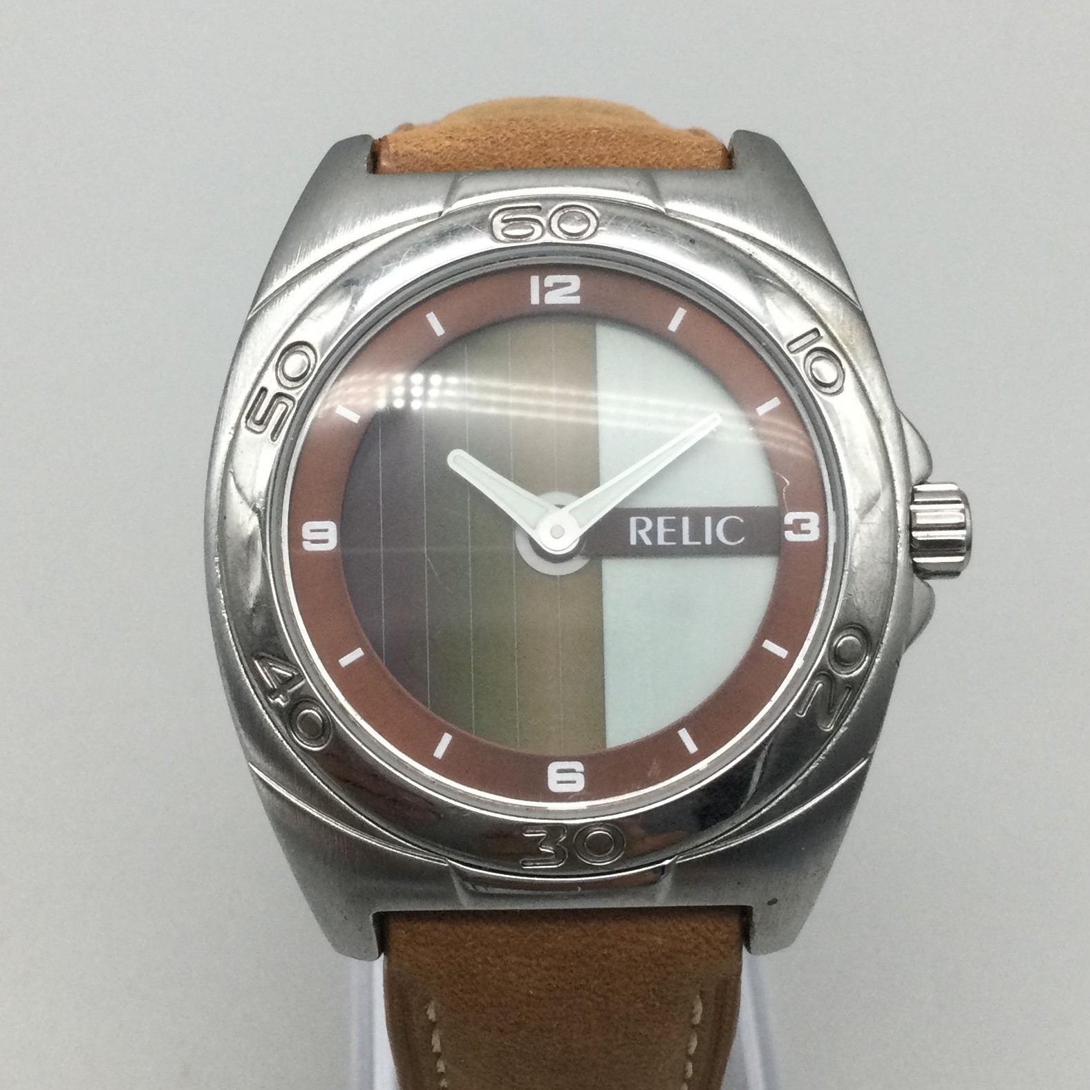 Relic Mens Watch 39mm Animated Striped Dial Tan Leather Strap ZR55072
