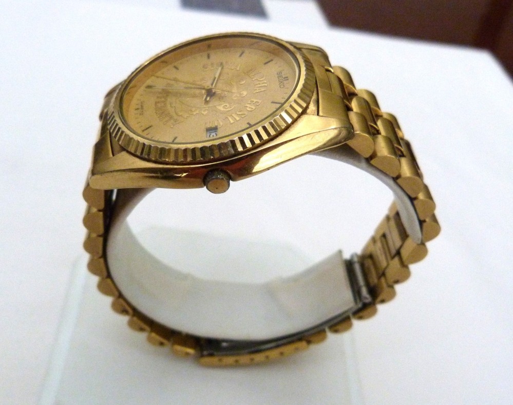 RARE VTG 1988 SEIKO SIGMA ALPHA EPSILON FRATERNITY 5Y23-8A69 GOLDTONE MENS WATCH