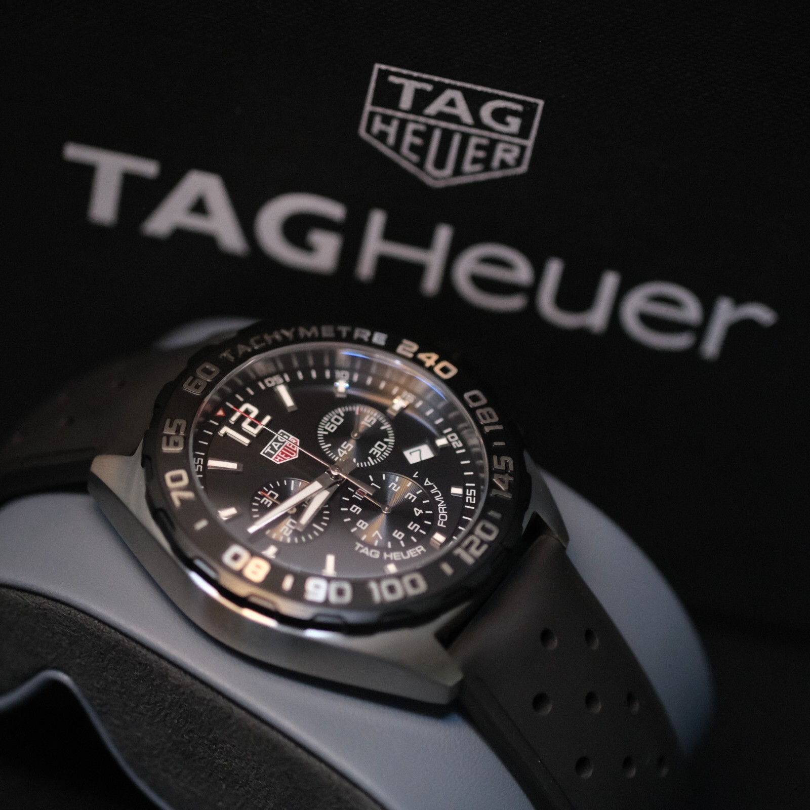Authentic FULL SET Tag Heuer Formula 1 Quartz 43mm Chronograph CAZ1010.FT8024