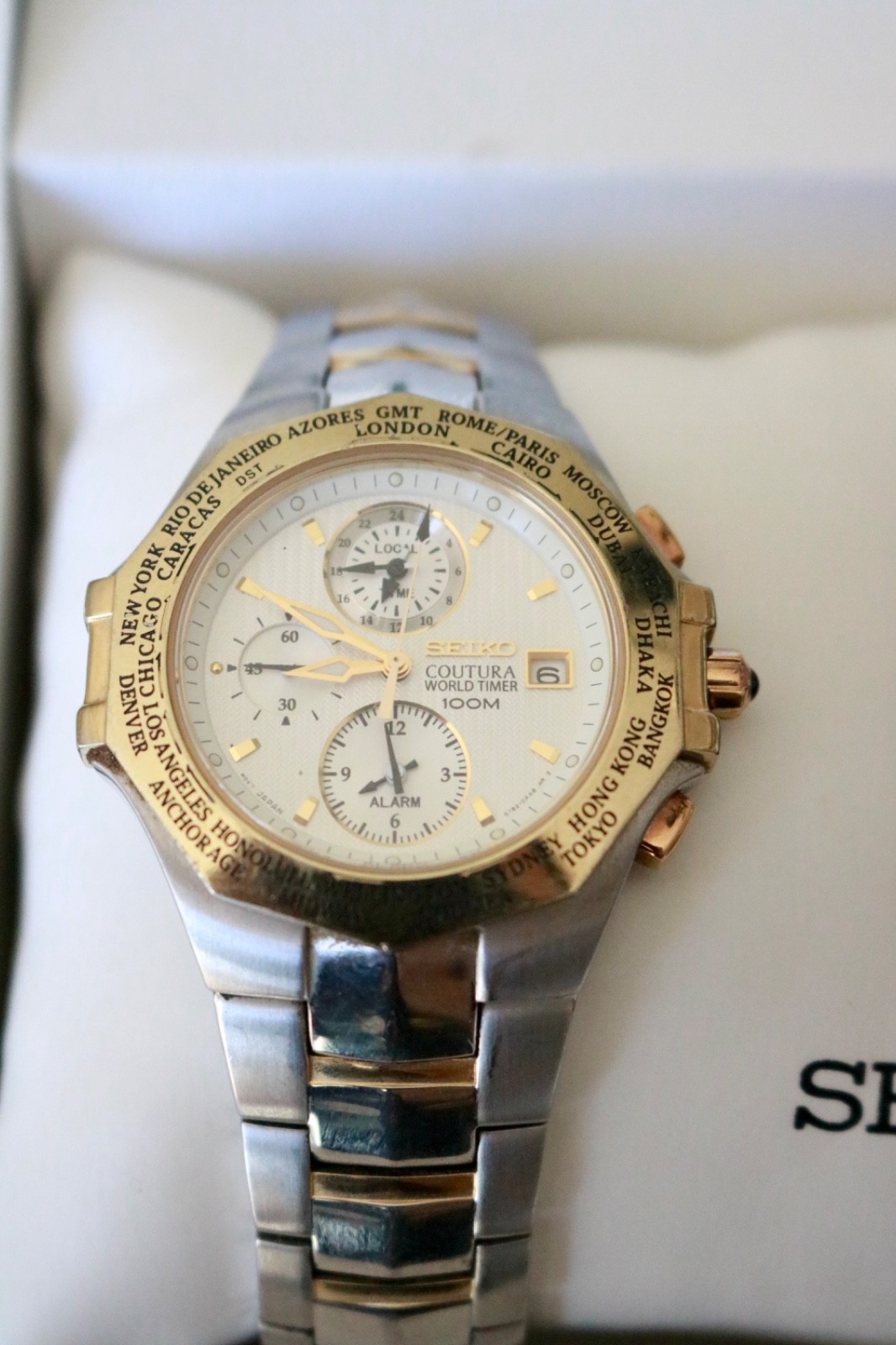 Seiko Courtura 5T82-0AA0 World Timer 100M 10ATM 42mm Quartz Non Running