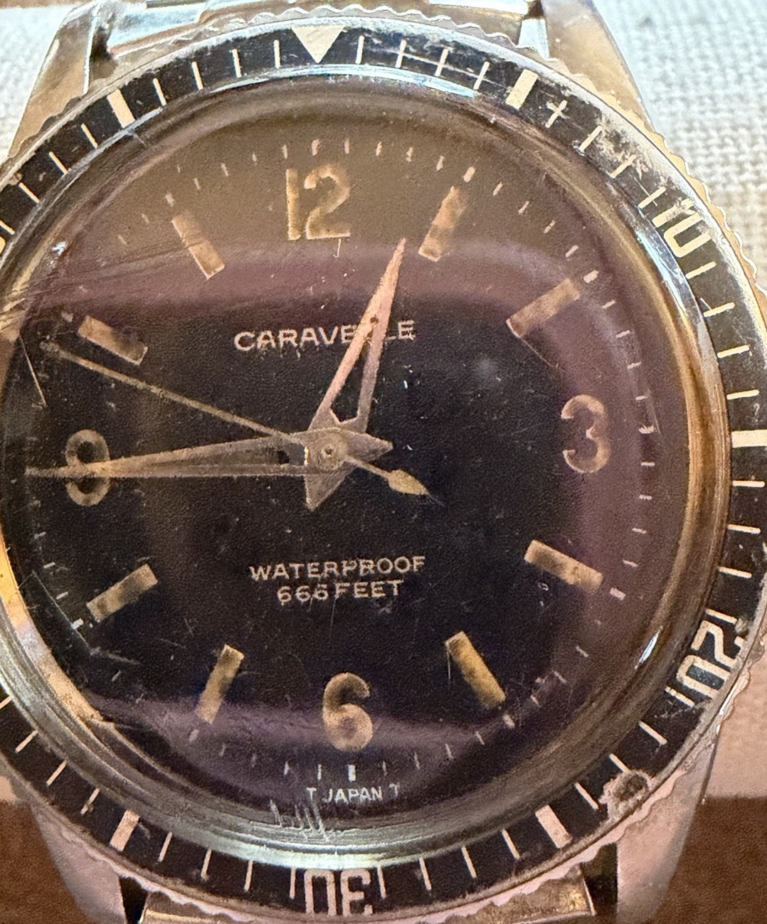 Vintage Caravelle Sea Hunter 666 Skin Diver Men’s Wristwatch Explorer Dive