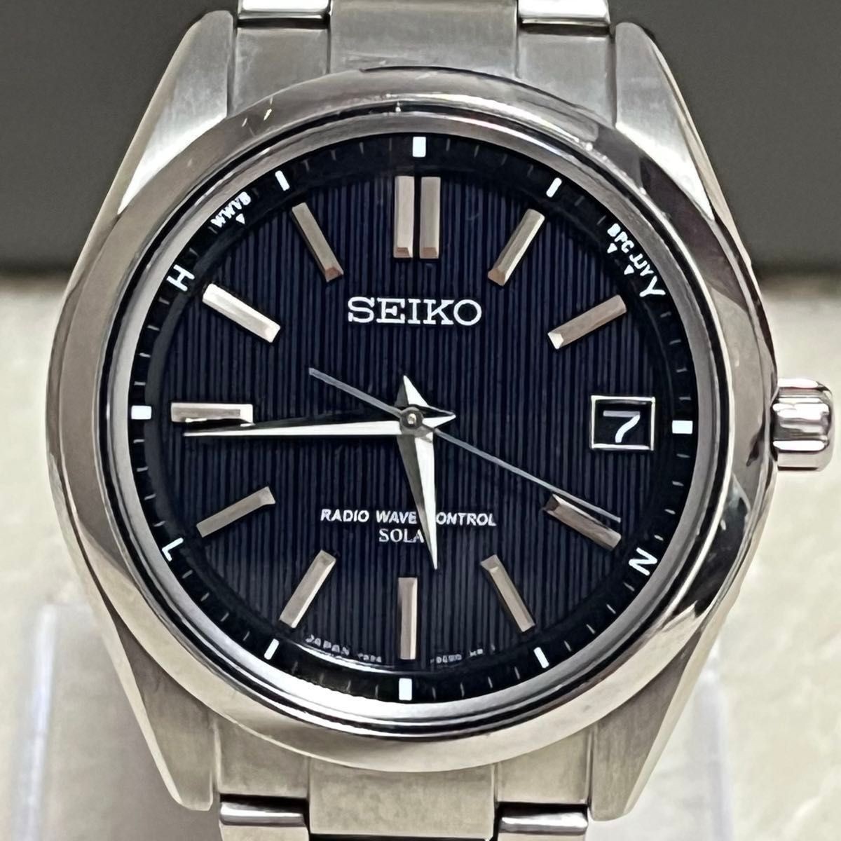 Excellent Condition SEIKO BRIGHTZ Radio Solar Lightweight Titanium Wristwatch SA
