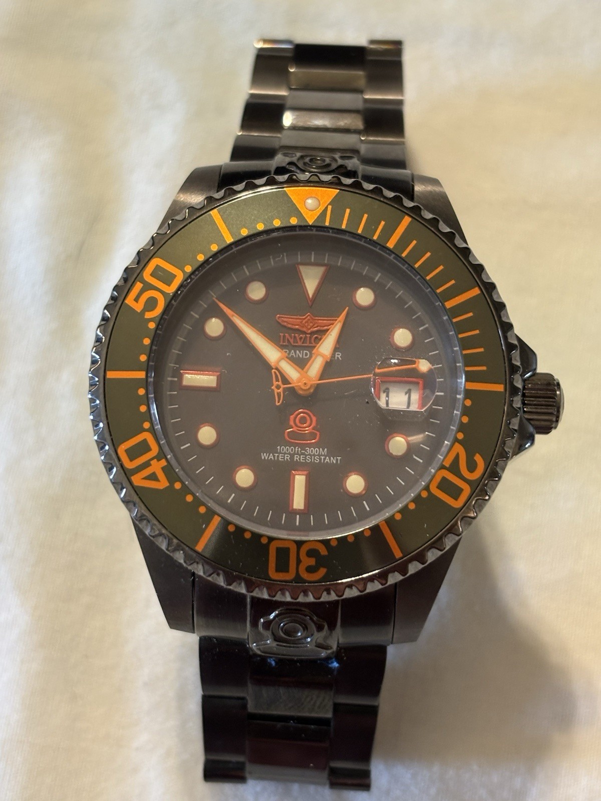 Invicta Grand Diver Men’s Automatic Watch model 22216
