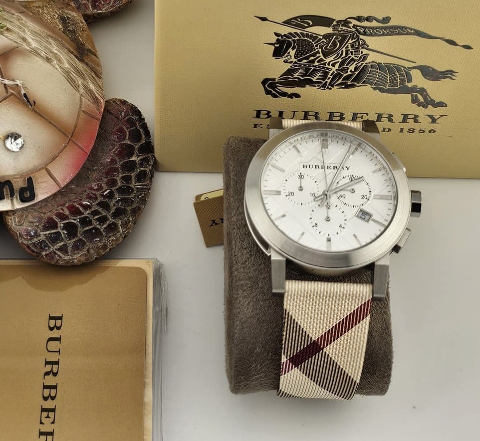 BURBERRY MENS WATCH NOVA CHECK FABRIC STRAP AND SILVER DIAL BU9357 GENUINE