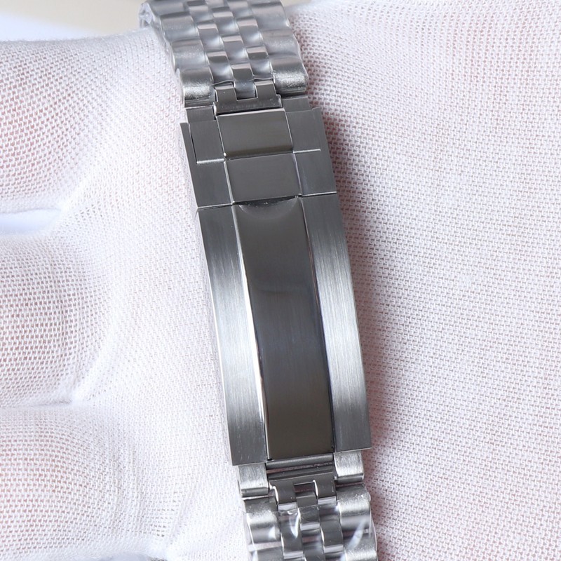 Custom Mod Automatic Men’s Watch Black Dial NH35 Movement Gift for Him 39mm