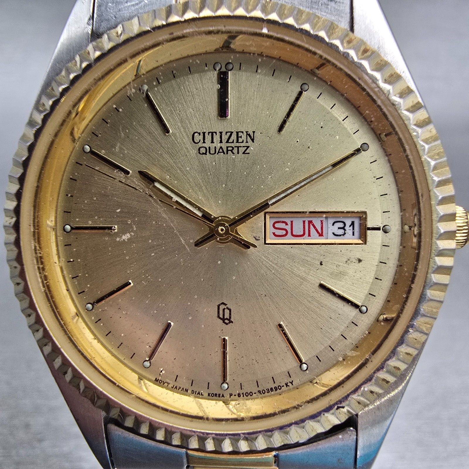 Citizen CQ Watch Men 34mm Champagne Dial Two Tone Daydate 6100-R00405 New Batt