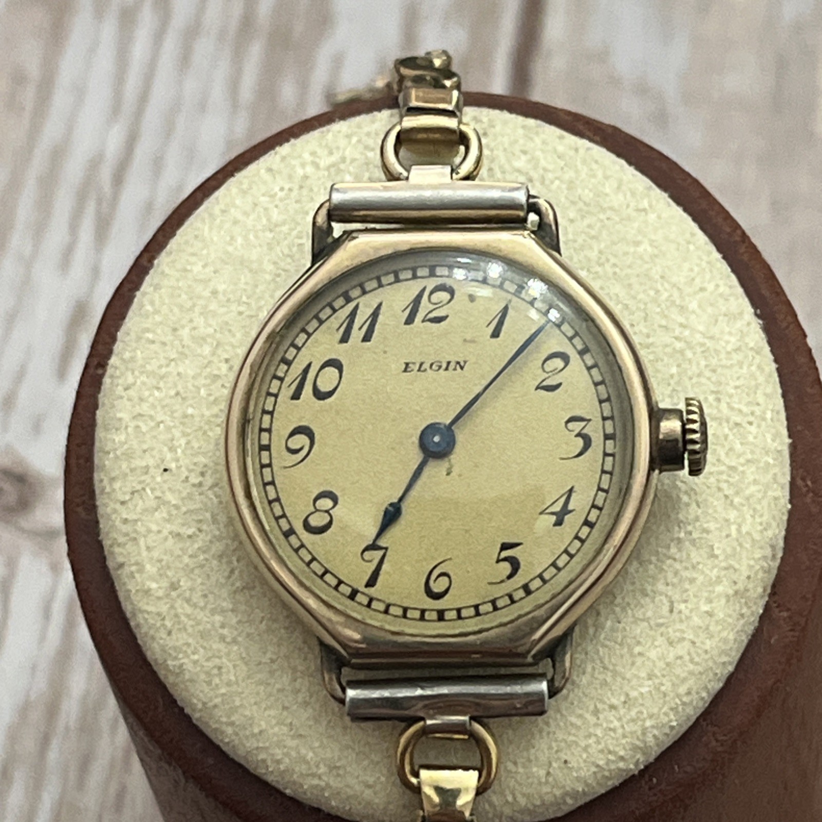 Art Deco 1922 Elgin 10/0s Grade 447 B&B Royal Gold Filled Ladies Wristwatch