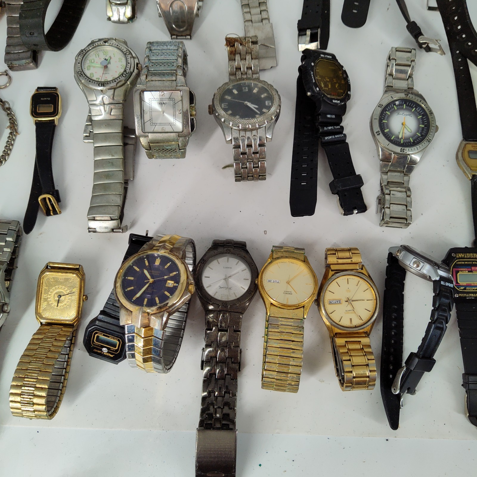 Lot of 15lbs 172 Assorted Watches Mens & Womens PARTS REPAIR