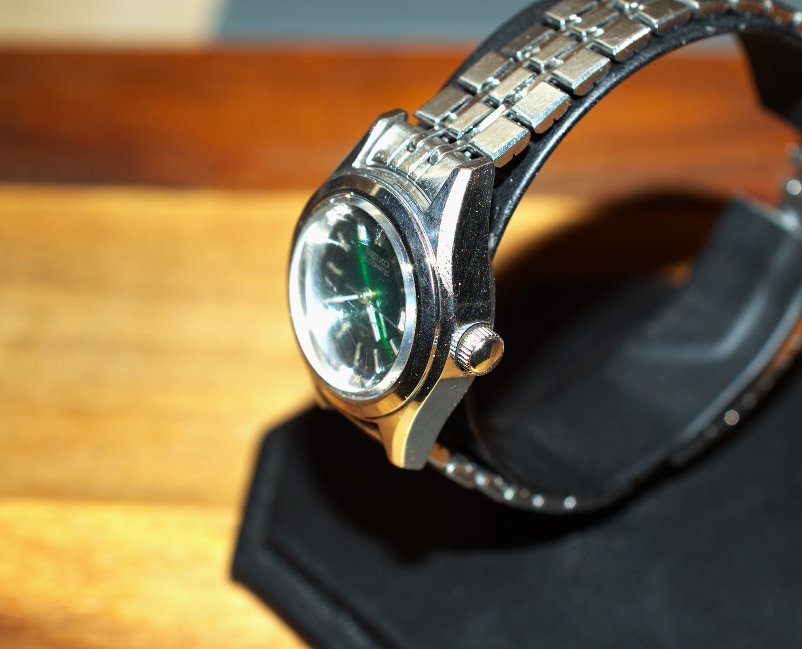SEIKO 2205-0690 Automatic – 17 J – Emerald Dial – Band 170mm – Nov ’74 – TP-1573