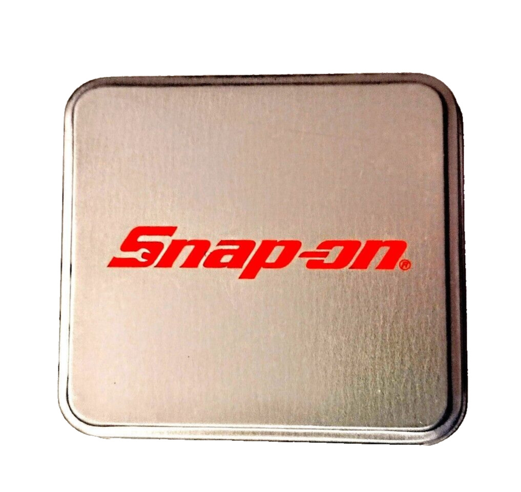 Snap-on Tools FOSSIL Watch in Tin ~ 2005 Old Stock ~ Needs Battery ~ NEW w/Tags!