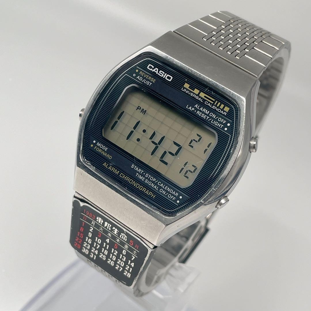 Casio 79CS-51 Universal Calendar Gold Vintage Digital Watch Japan 07694