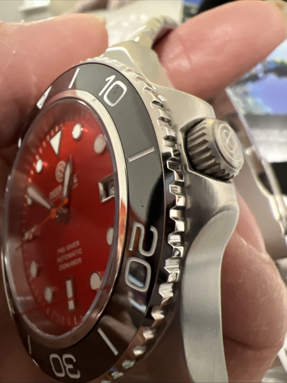 Authentic PRO DIVER 200 RED DIAL😱42.5MM AUTOMATIC🔥DIVE WATCH(BNS🎁)!
