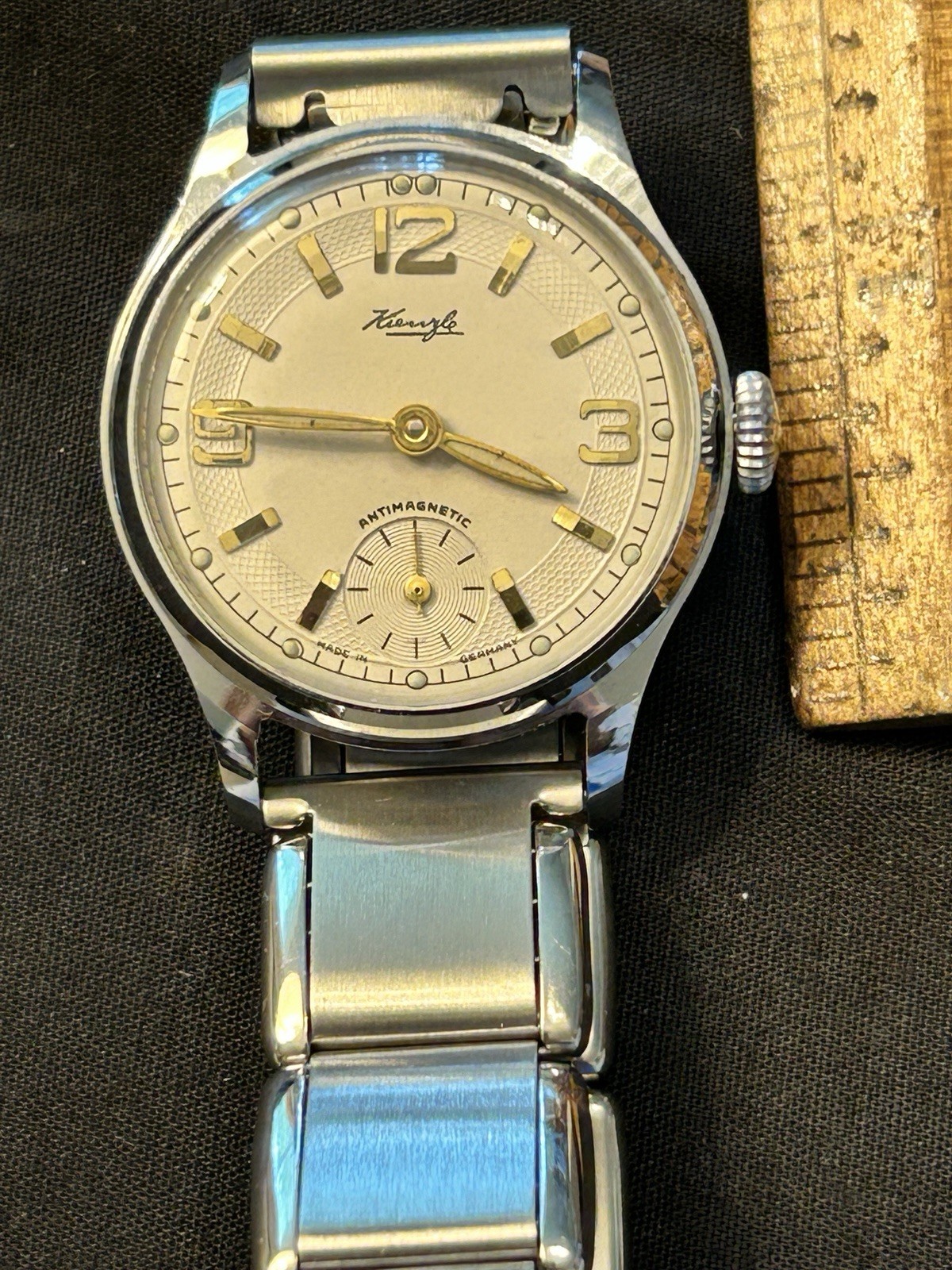 Vintage 1950s Kienzle Antimagnetic German Manual Wind Watch Small Seconds