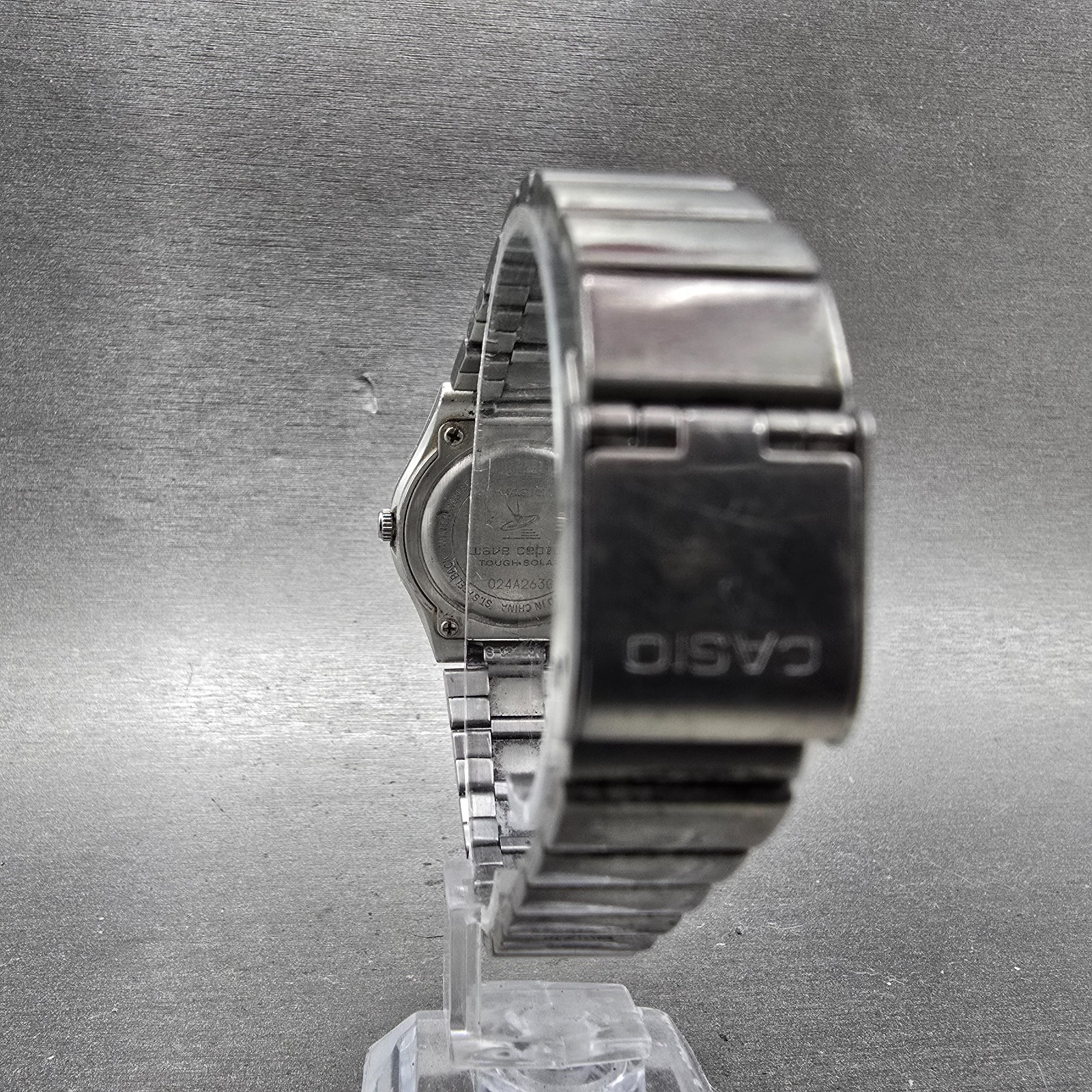 Casio Wave Ceptor Solar Watch Women 28mm Pink Dial Silver Tone Date LQW-10 Runs