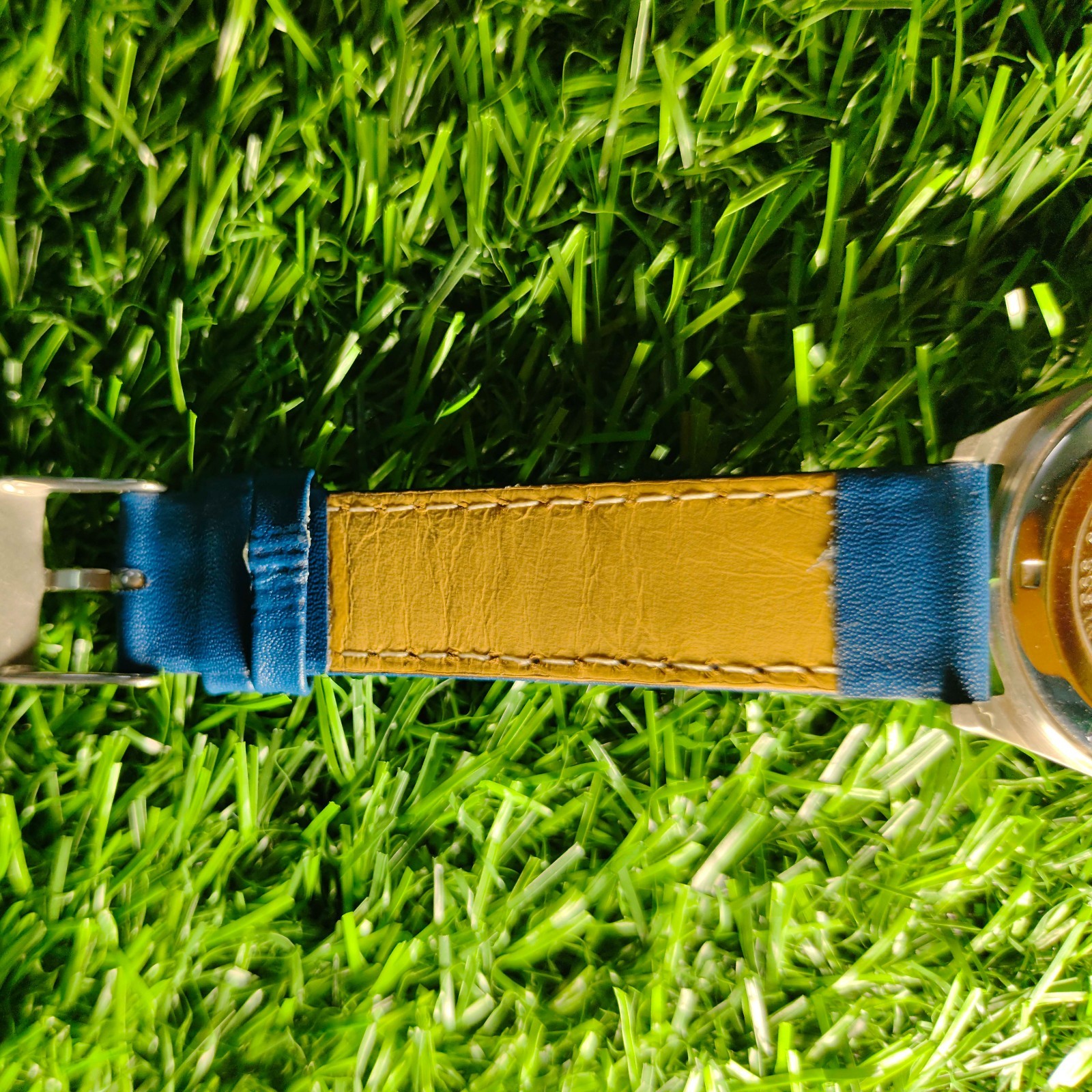Vintage HMT Janata Mechanical Hand-Winding Watch – Blue Dial Devanagari Numeral