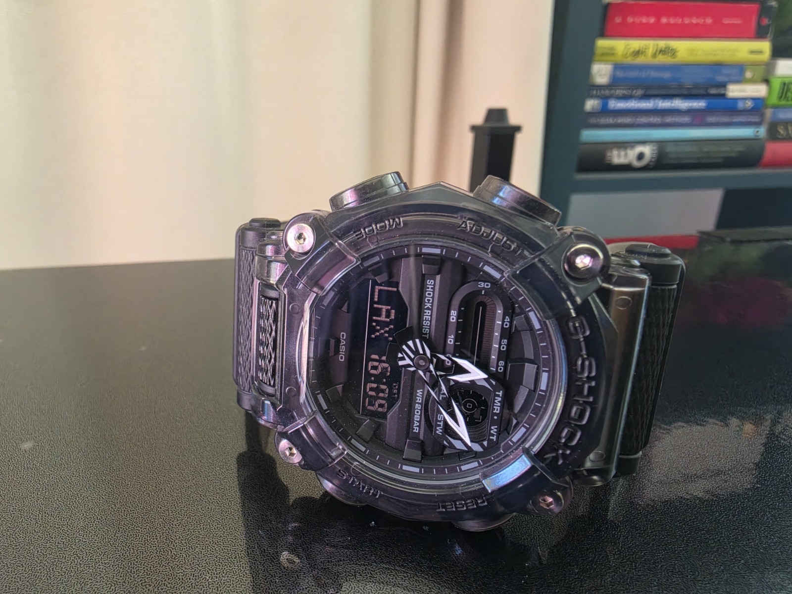 Casio G-SHOCK Men’s Analog-Digital Quartz Watch 200m Alarm Date Black/Gray