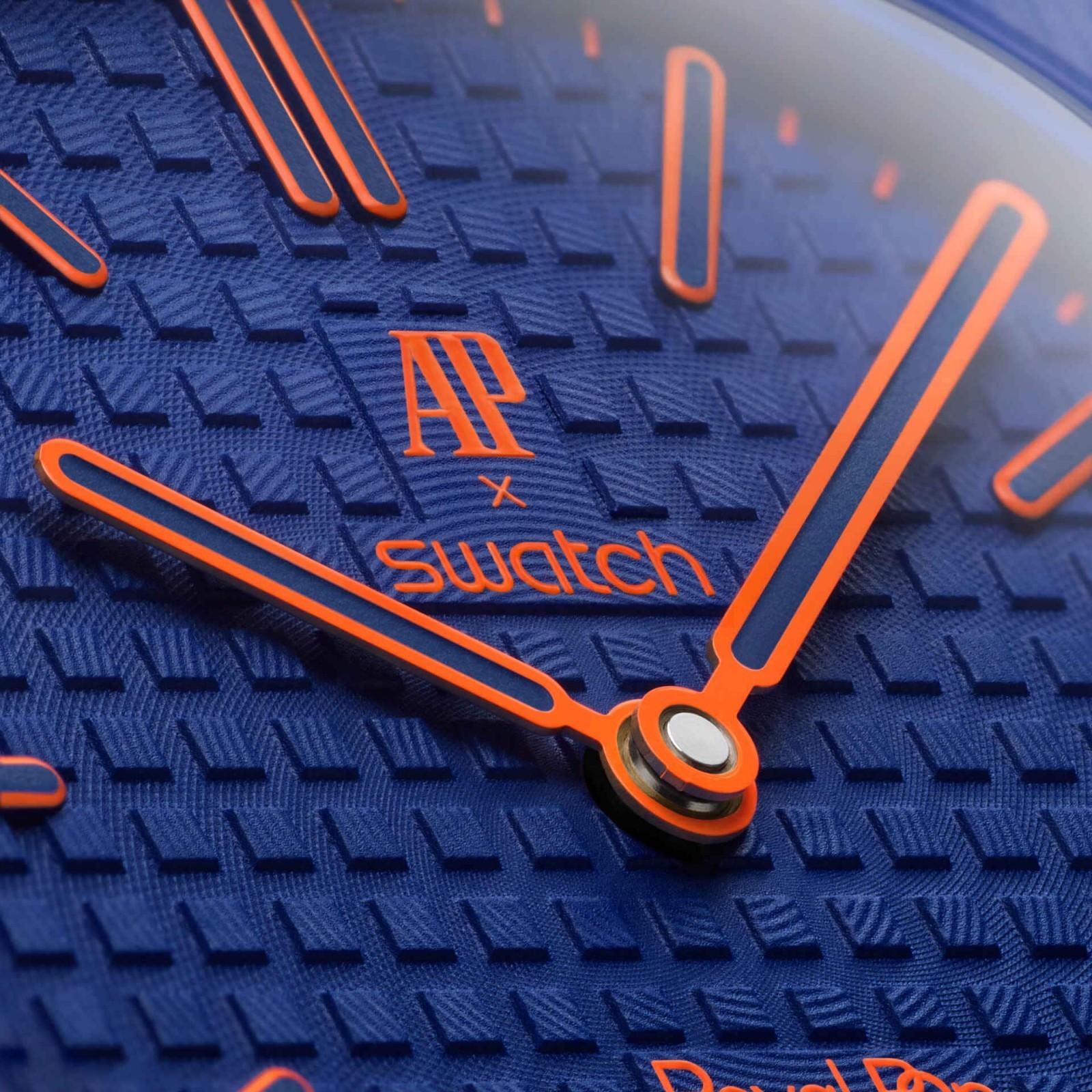 Swatch x Audemars Piguet Royal Pop Orenji Hachi Navy watch SSX03L103N NEW