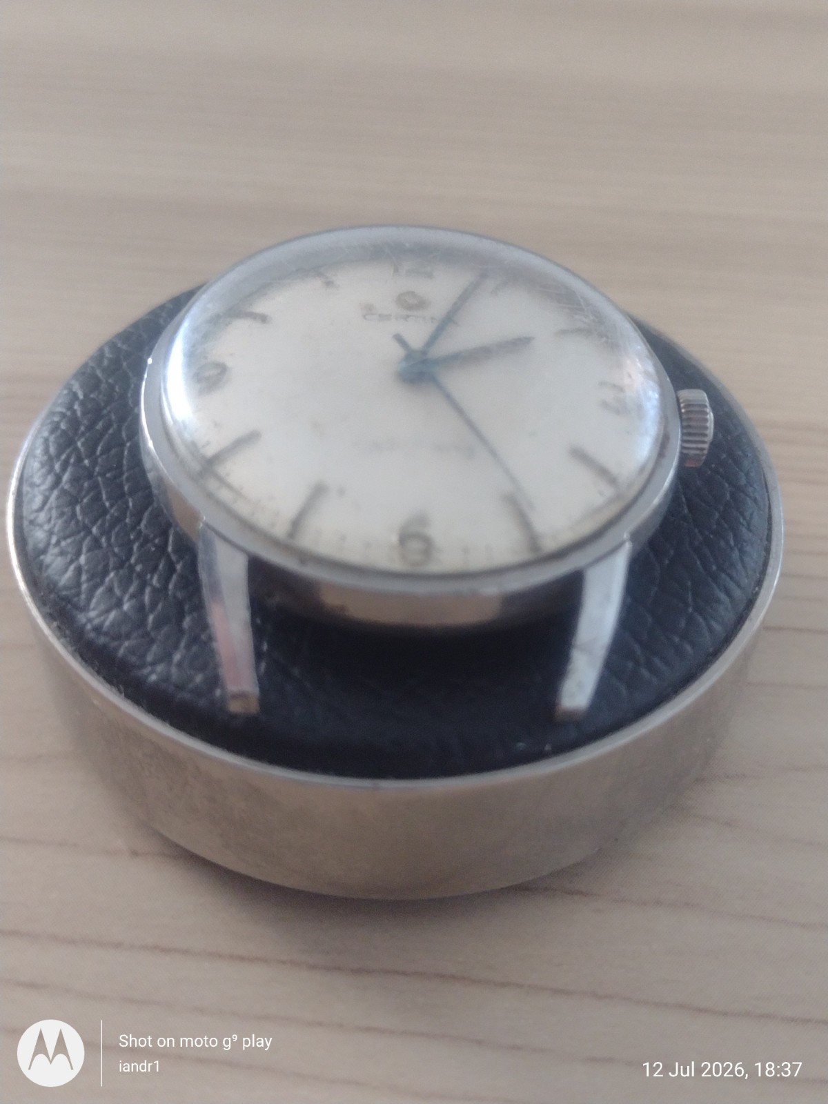 Strictly Spares Or Repairs Certina Manual Wind 25-36 – 17 Jewels Movement.