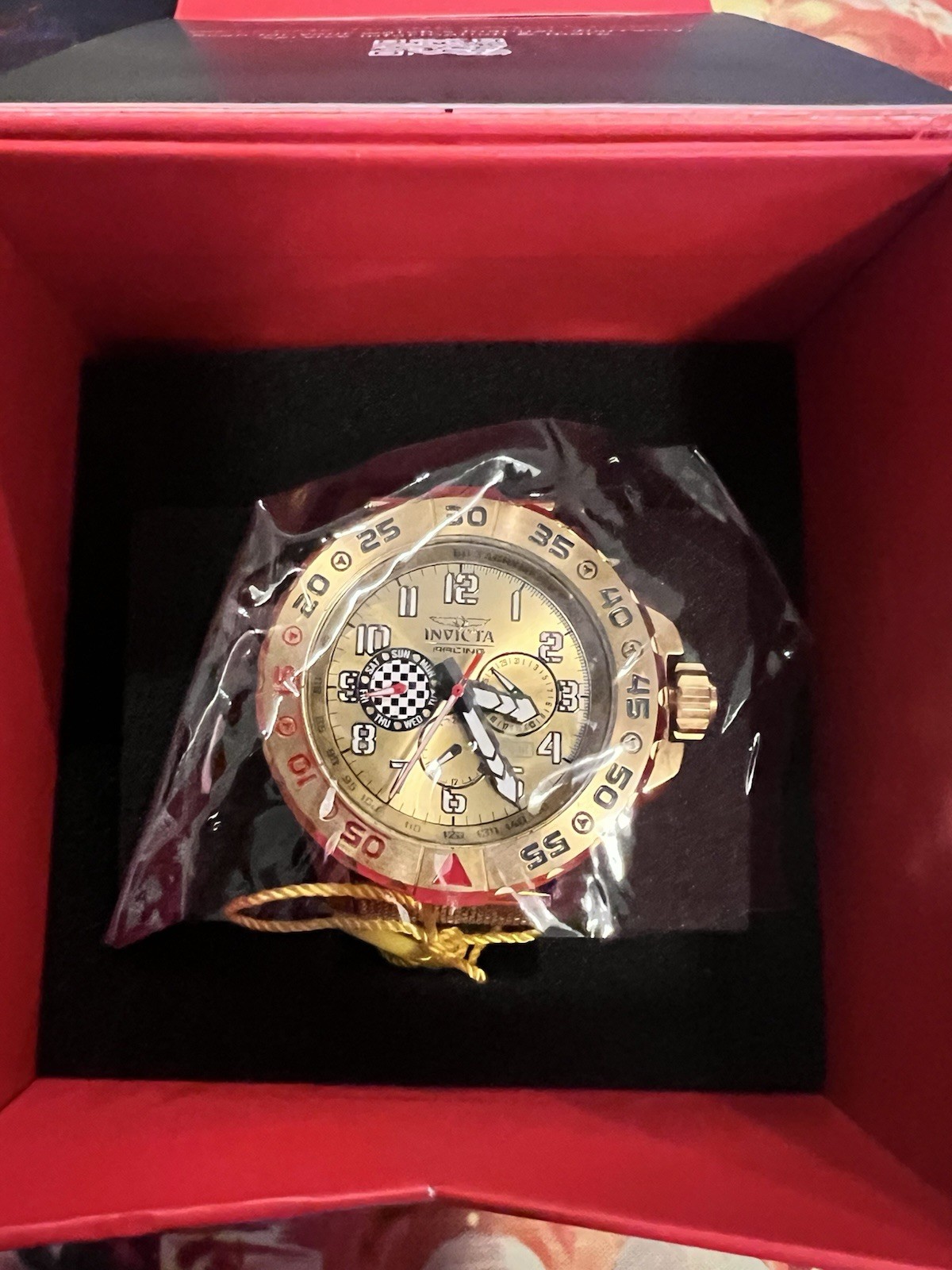 Invicta Men’s Gold Racing Chronograph Watch Mesh Band New w/ Box – Never Worn