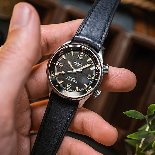 KUOE Kyoto SOMBRERO 90-011 Black Automatic 20ATM Linen Dial from JAPAN