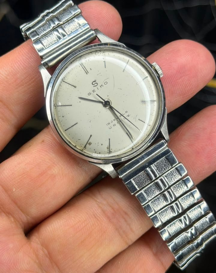 Vintage 1950’s Seiko S Unique 15 Jewels manual Winding Watch