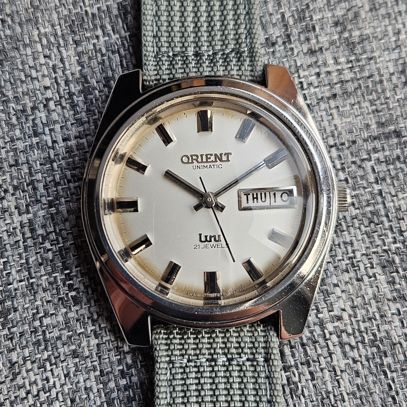 Vintage Orient UniMatic F149-10370 21 Jewels Automatic Day Date Men’s Watch