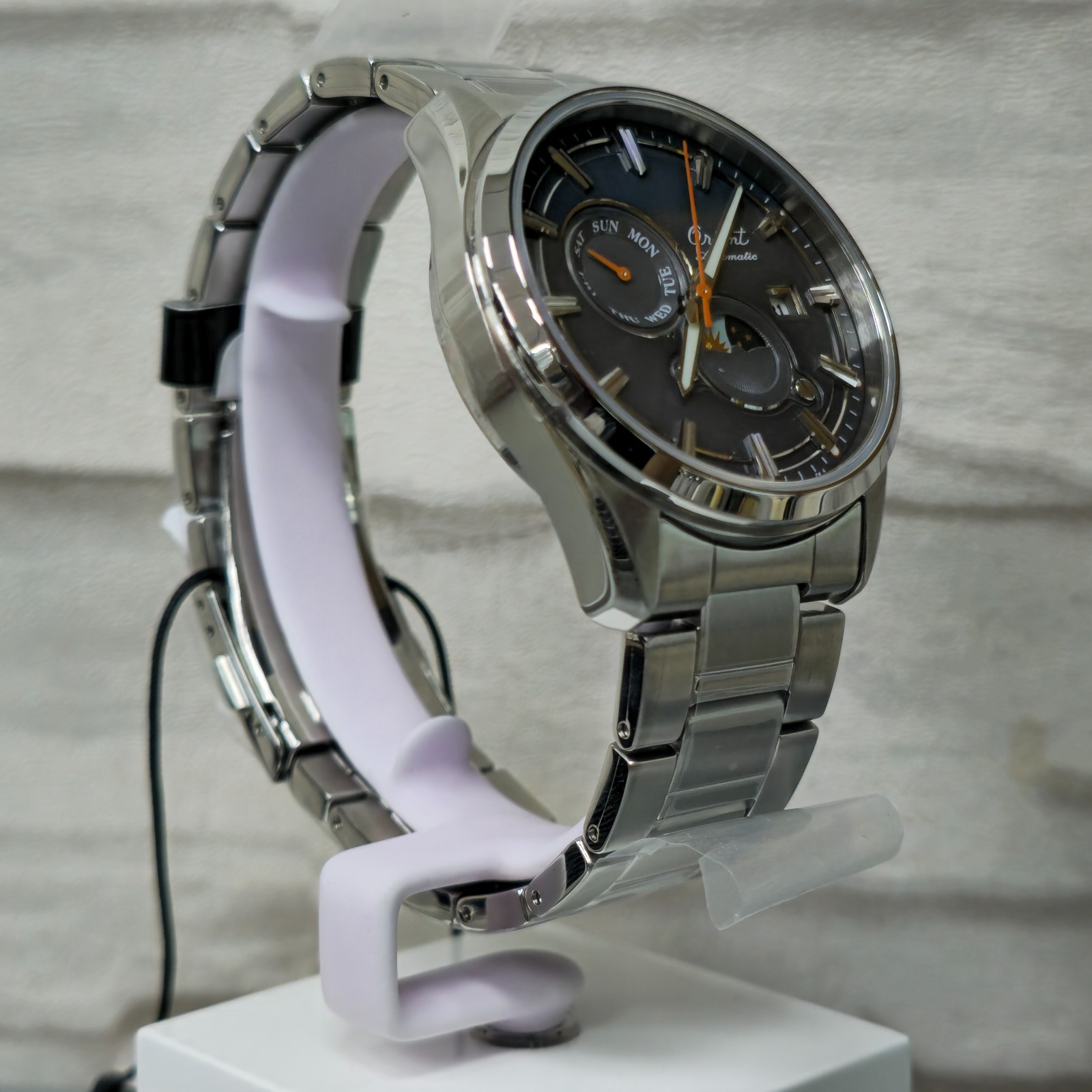 Orient Stretto RA-AK0311N 75 Anniversary Limited Edition (2500 Pcs) 41.5mm Watch