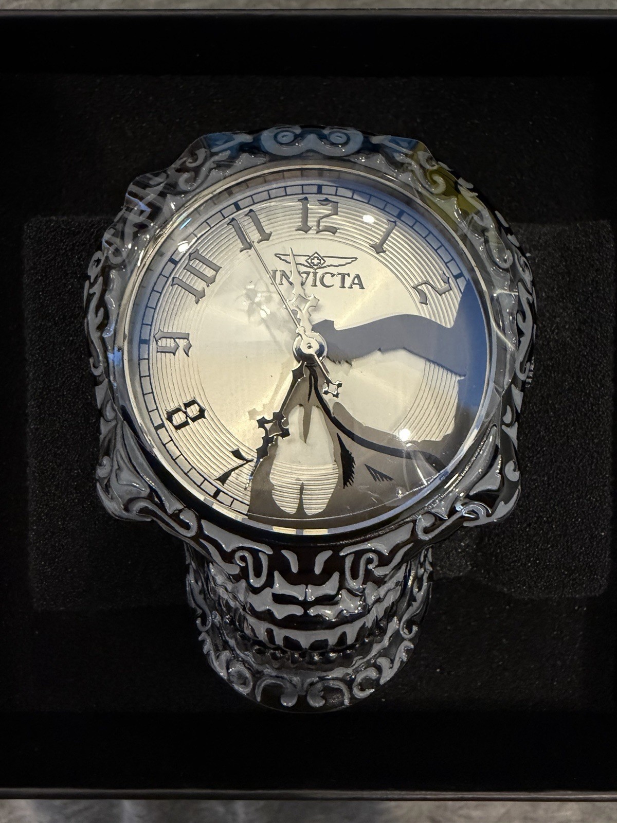 Invicta Artist Skull Hand Painted Black & Grey Men’s Watch, 50.5mm | 33967