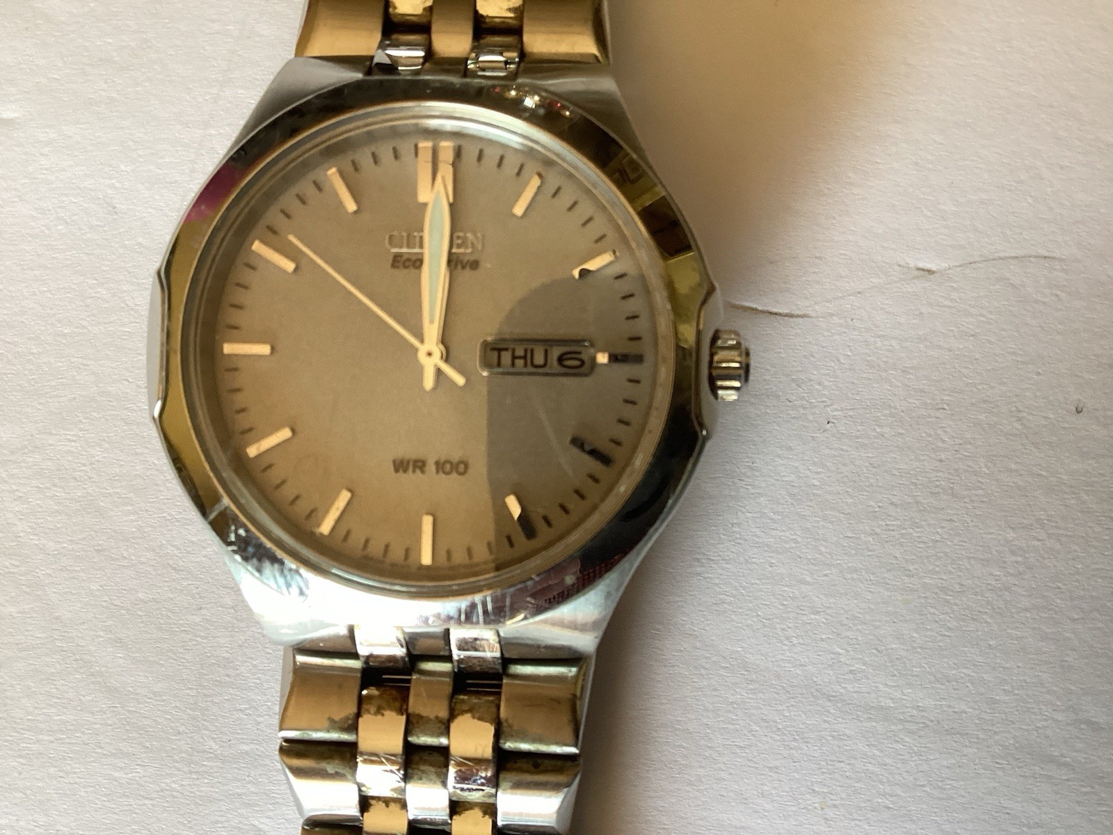 Citizen Eco-Drive Men’s Silver Stainless Bracelet Watch Day/Date WR100