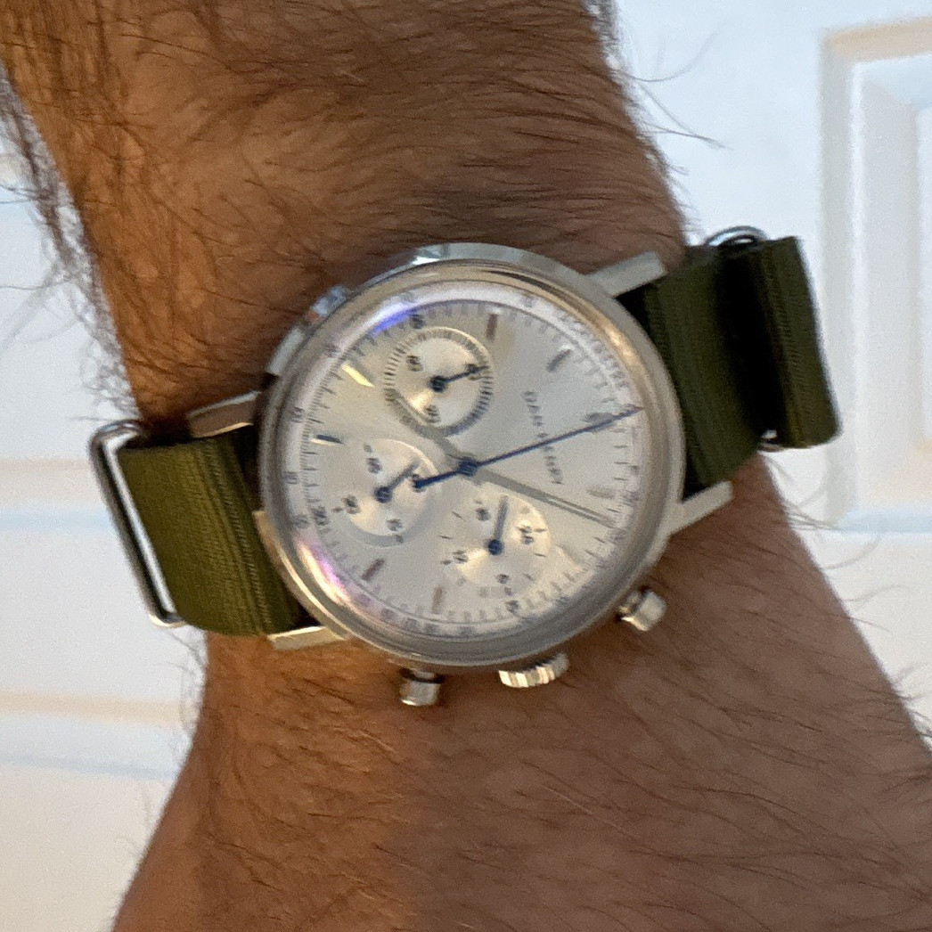 Dan Henry Chronograph Tachymeter Quartz Watch 39mm White Dial Green Nylon – 1961
