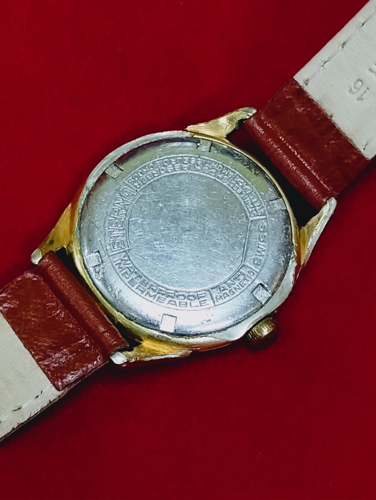 Vintage Favre leuba sandow original rare golden swiss working wrist watch 052
