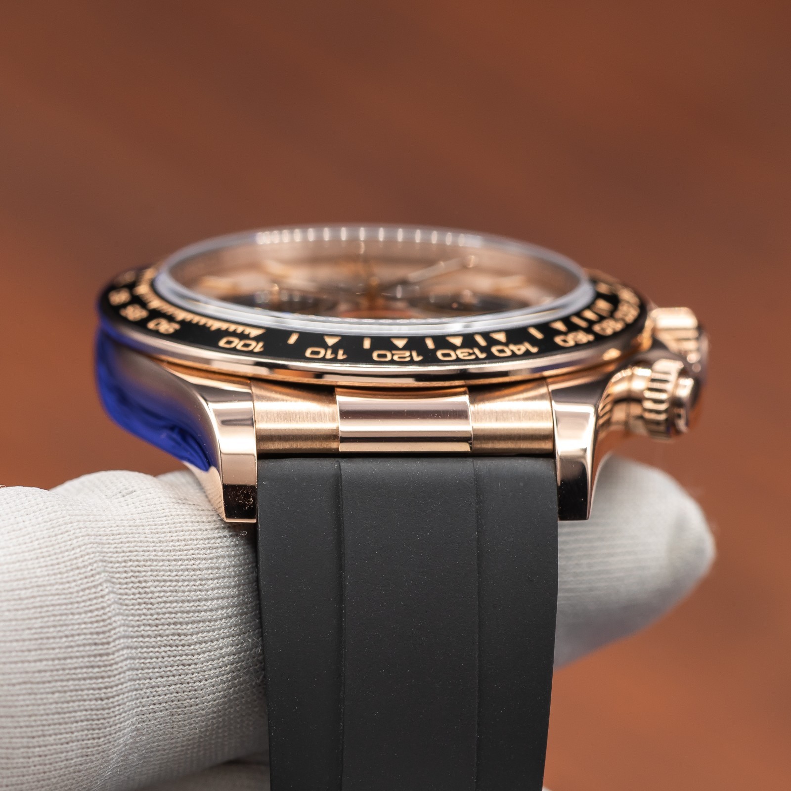 ROLEX Daytona Cosmograph Rose Gold Sundust Dial 126515LN
