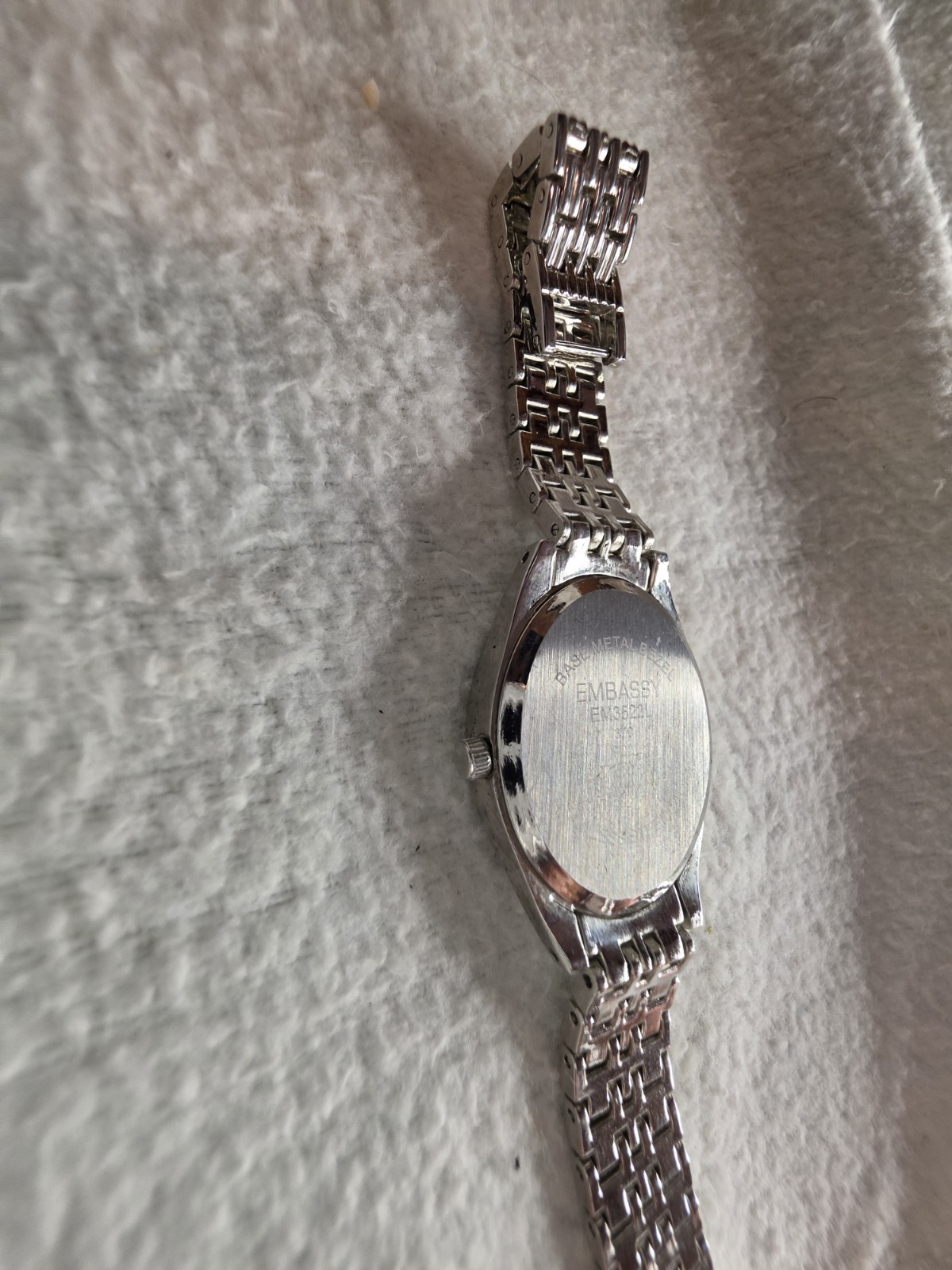 ​Embassy Pink Ribbon Breast Cancer Awareness Women’s Watch Silver Tone EM3522L