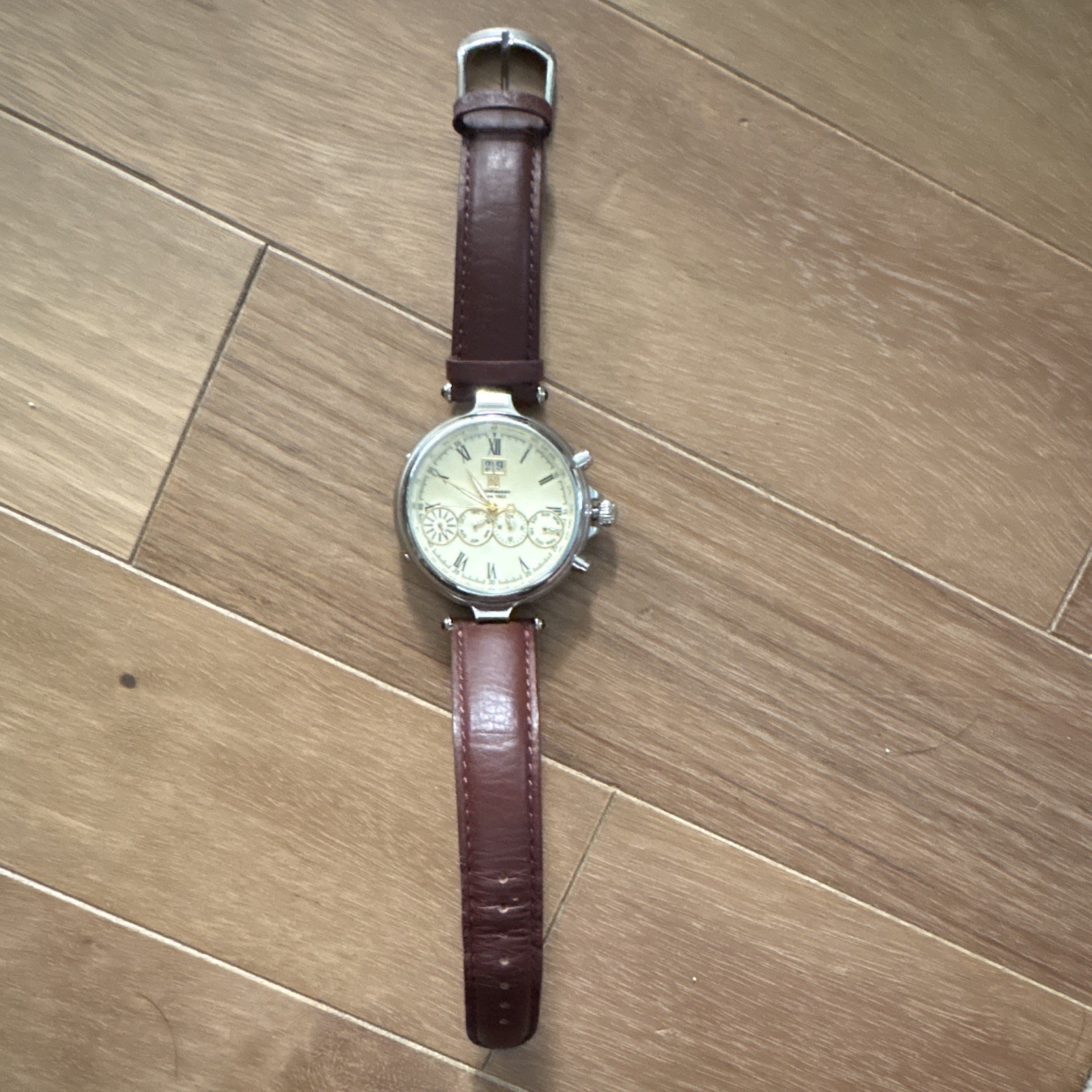 Steinhausen Automatic 21-Jewel Tachymeter Day/Date 5 ATM 40mm Leather