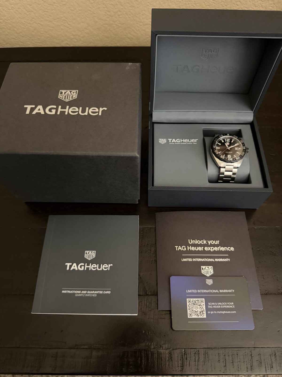 TAG Heuer Formula 1 41mm Quartz Black Dial Date 200m Box Papers Extra Strap