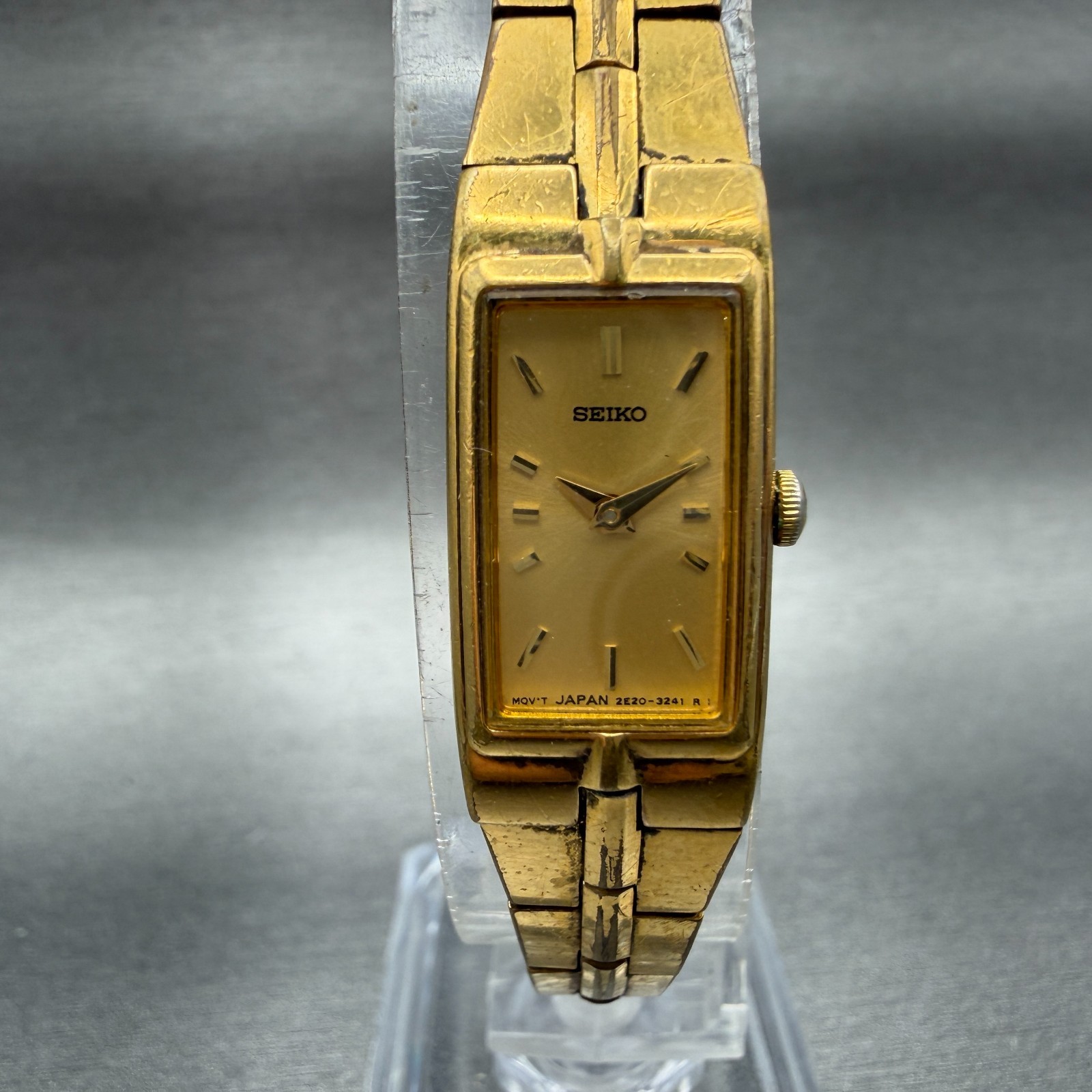 Seiko Tank Watch Women 13mm Champagne Dial Gold Tone Rectangle 2e20-7479 NewBat3