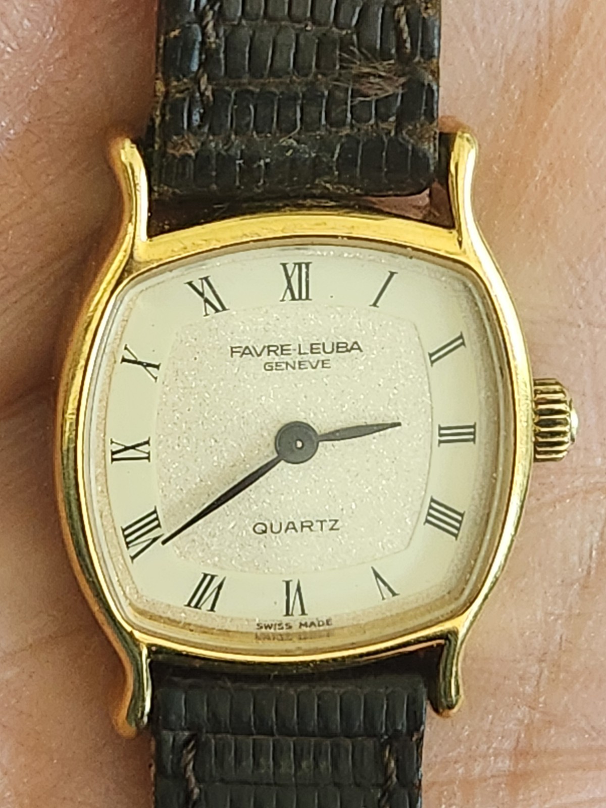 Estate FAVRE-LEUBA Geneva quartz watch distinctive tonneau-shaped Swiss Made