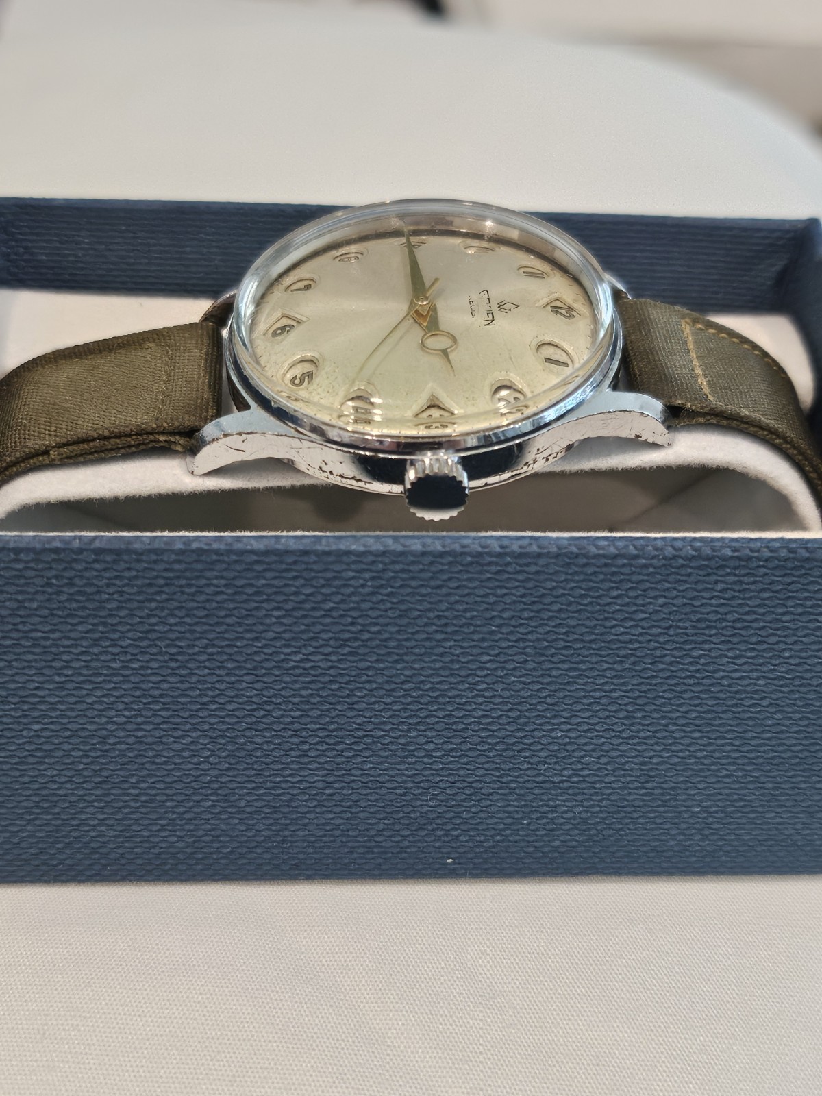 Gruen Precision Airflight Jump Hour – Vintage US Military Engraved Watch