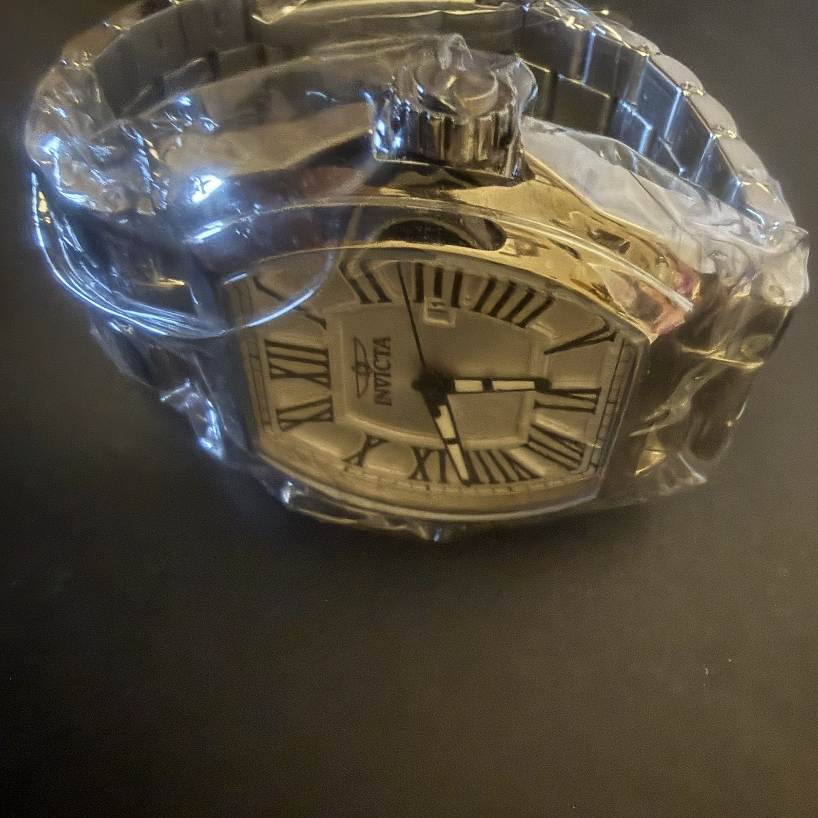 Invicta Pro Diver Roman Numeral Dial Elegant Men SS Quartz Classic Watch 48179