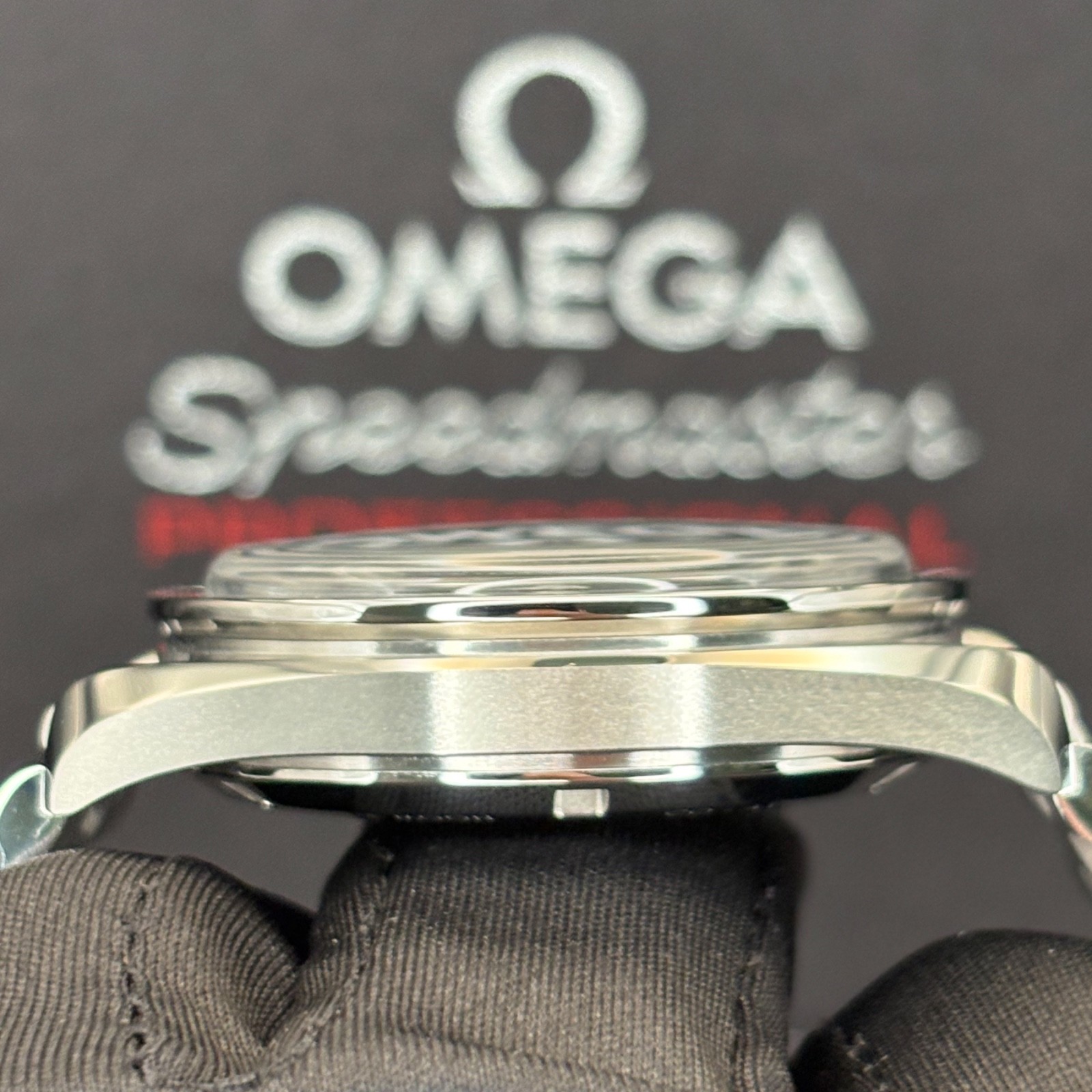 2024 OMEGA Speedmaster Moonwatch Professional 310.30.42.50.01.002
