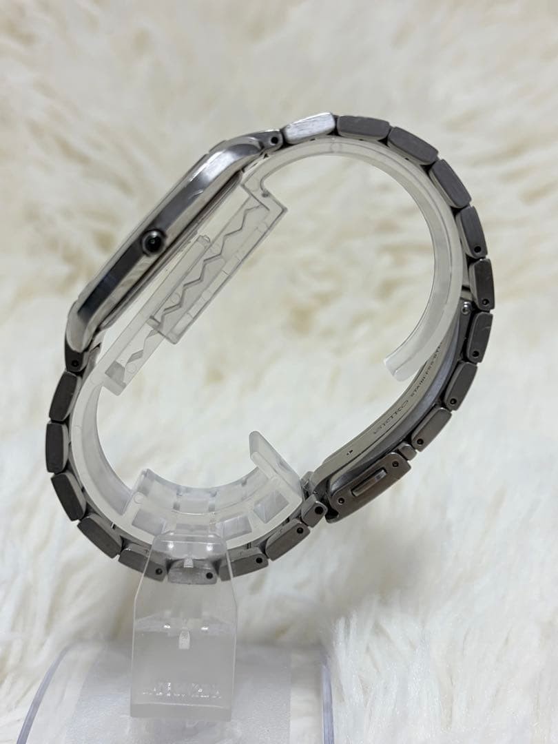 SEIKO Dolce 8J41-0AH0 Quartz Mens Watch Silver Rectangular Japan