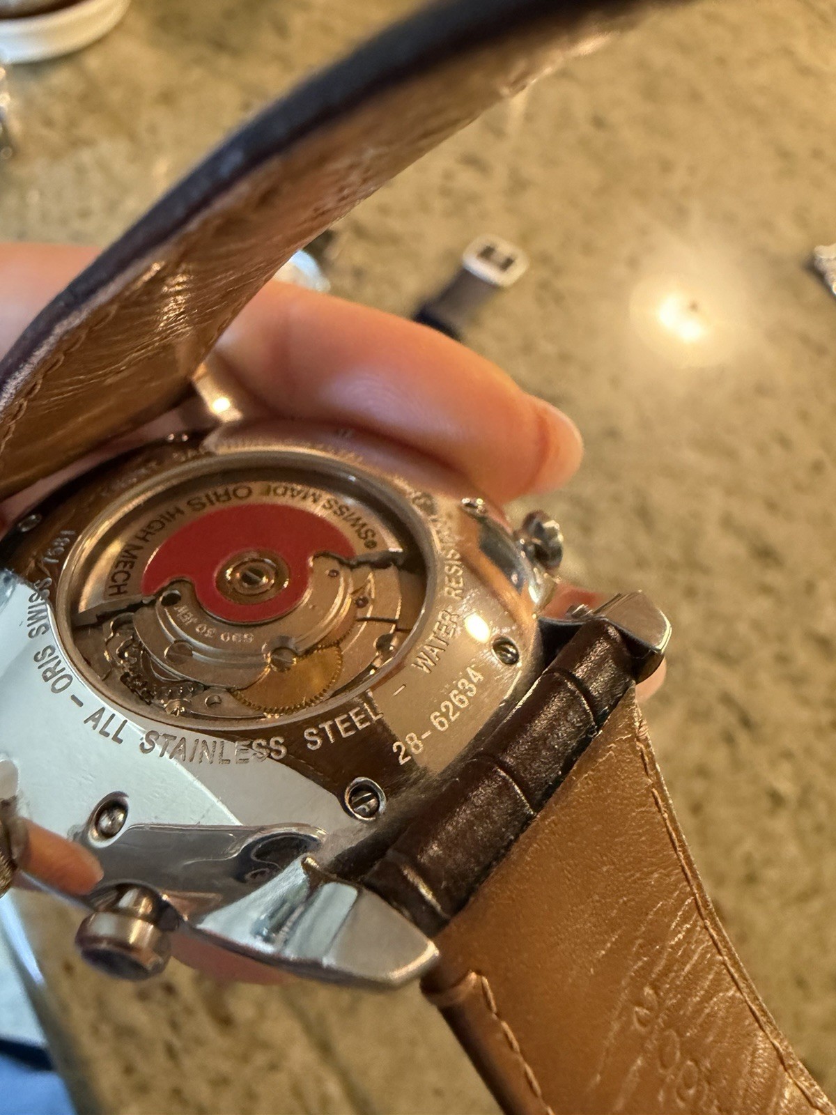 Oris Worldtimer Automatic Silver/Gray Dial Leather/42 mm Comes with Two Straps