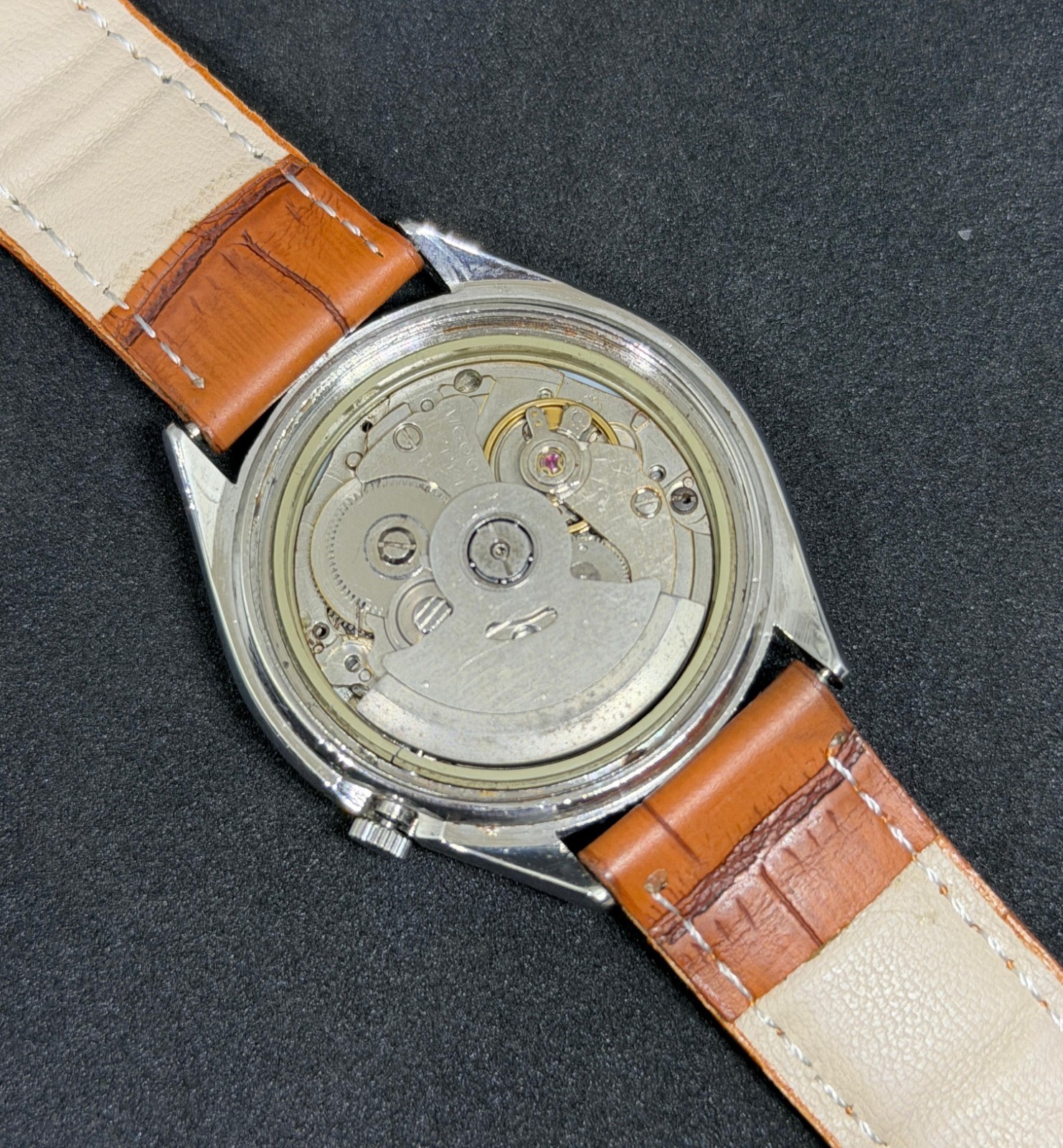 Vintage Seiko 5 Automatic Day/Date Japanese Men’s Wrist Watch