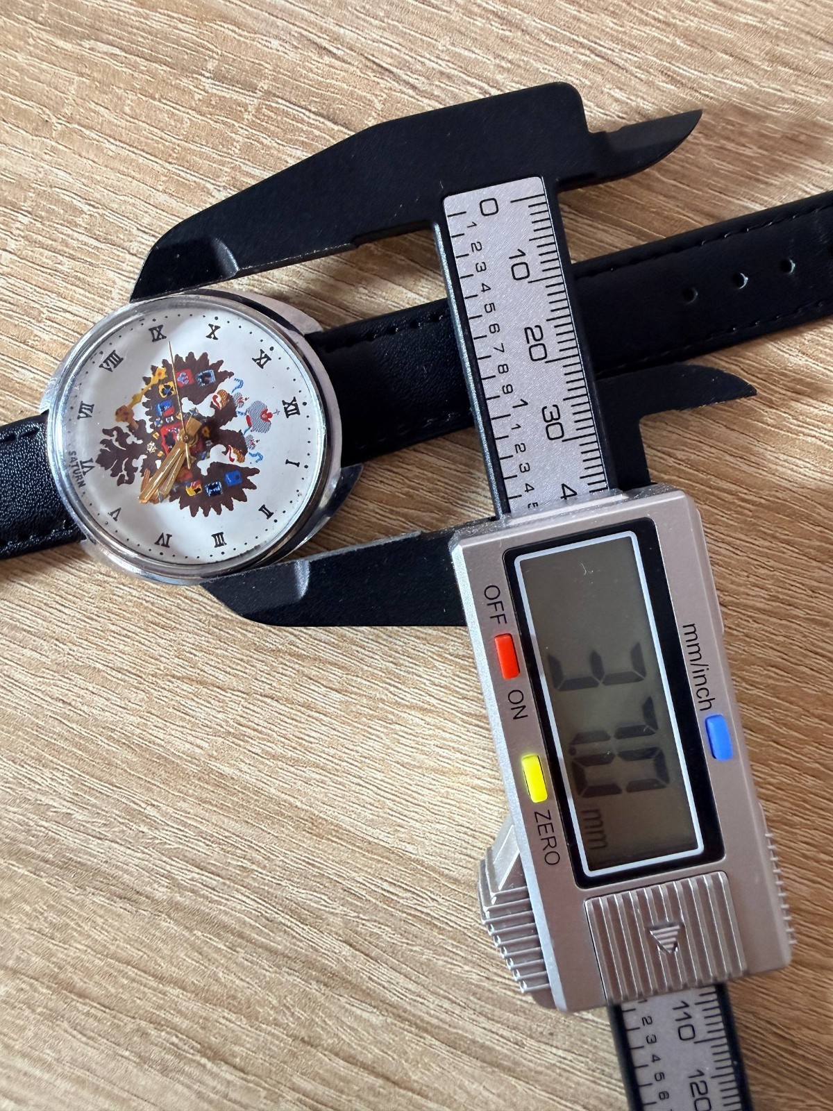 RARE/SERVICDE Vintage USSR Saturn Imperial Eagle Raketa 2609 19 Mechanical Watch