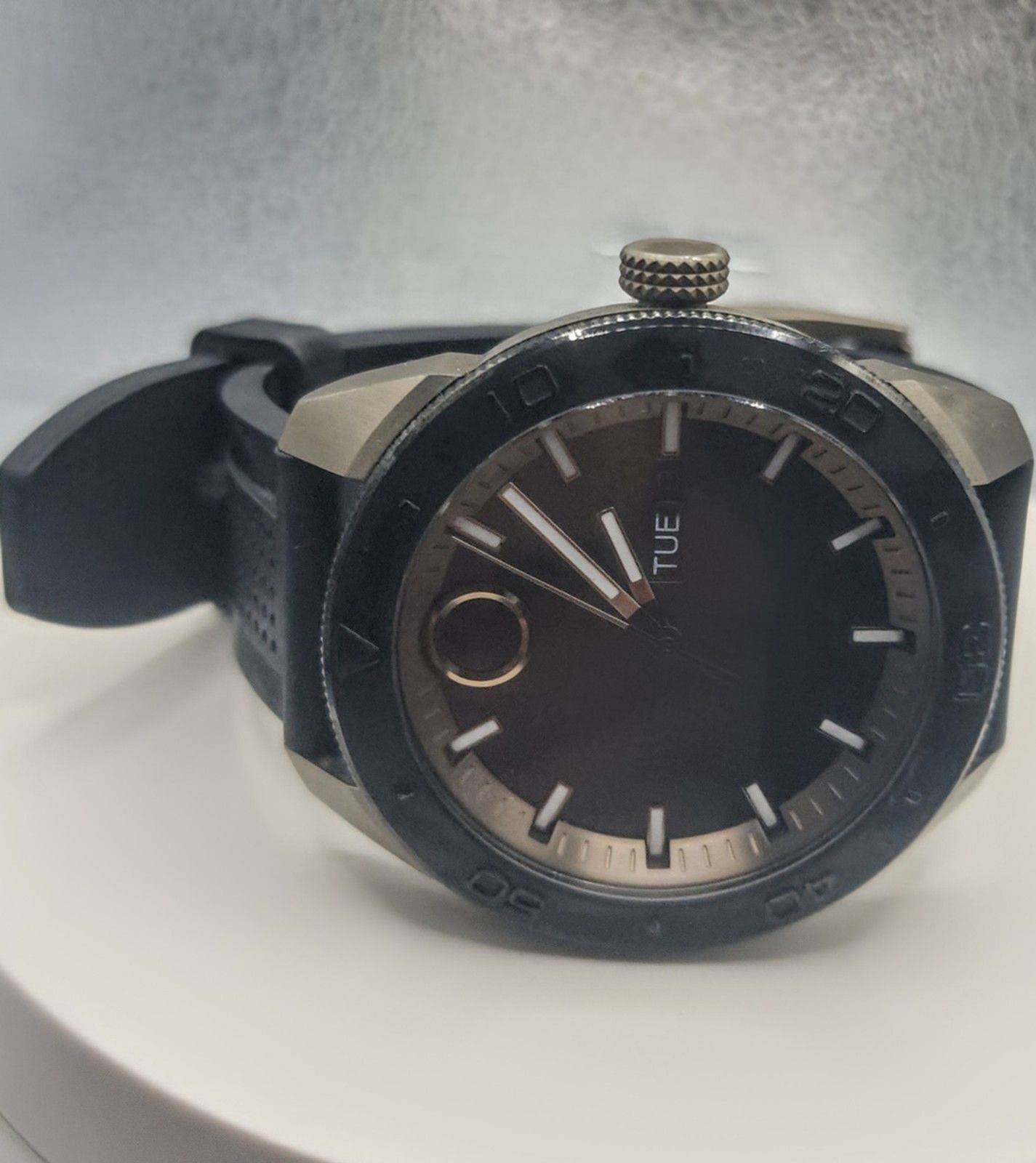 Movado 3600452 Men’s Swiss Bold Black Silicone Strap Watch 43mm