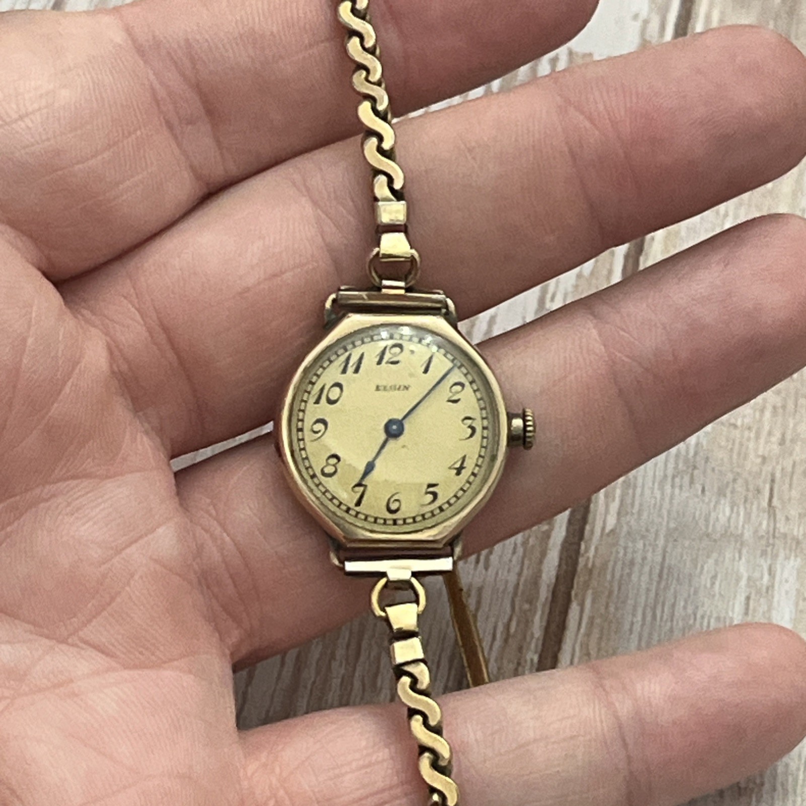 Art Deco 1922 Elgin 10/0s Grade 447 B&B Royal Gold Filled Ladies Wristwatch