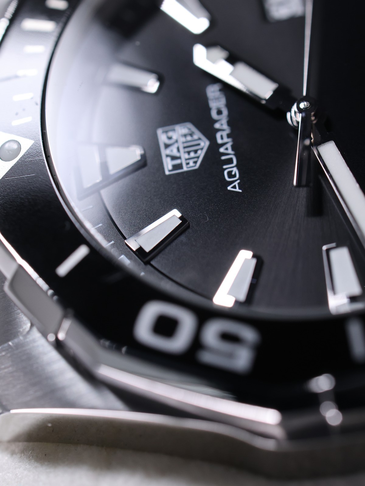 TAG Heuer Aquaracer WAY101A.BA0746 43mm Black Dial Full Set No.69655