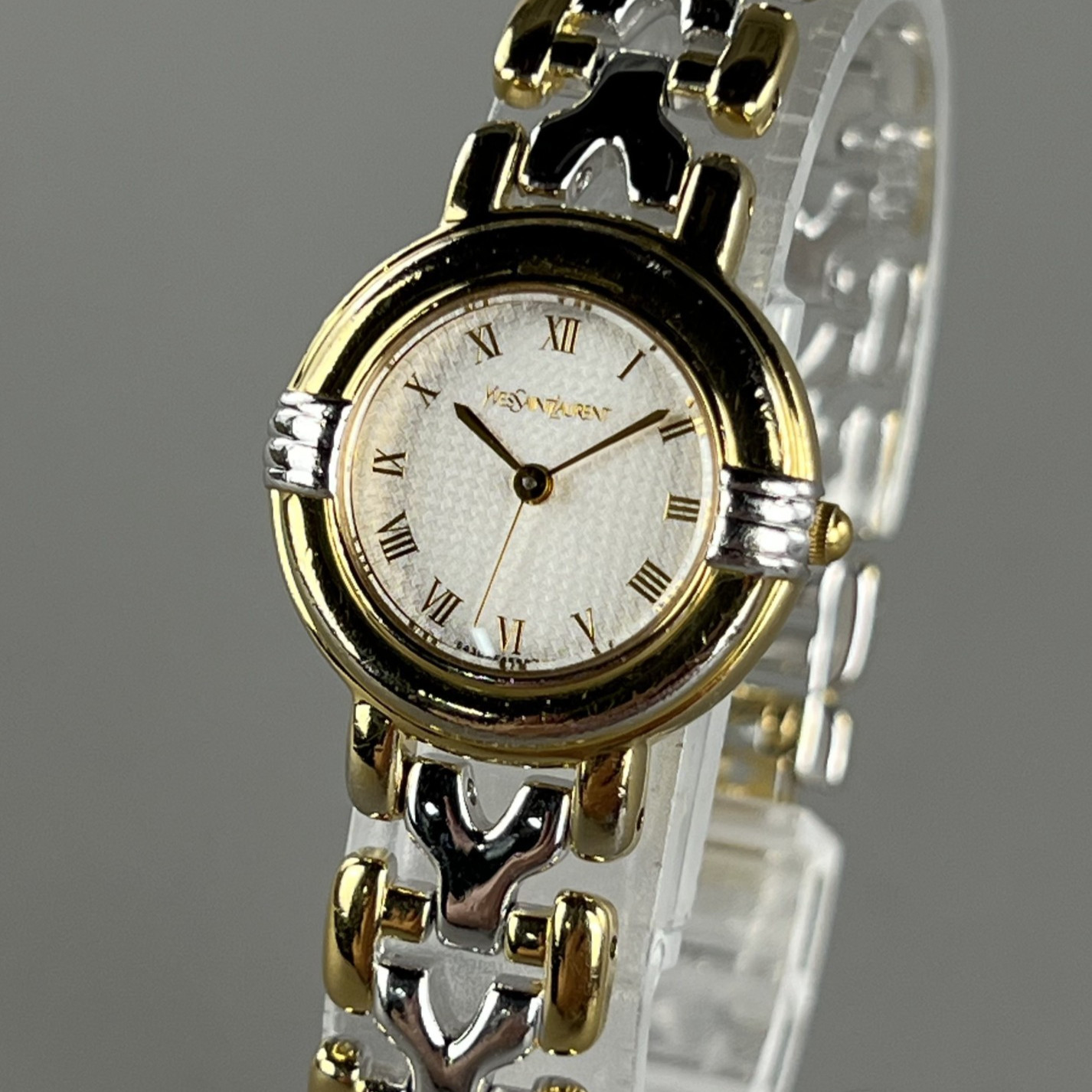 YVES SAINT LAURENT Vintage Ladies Watch 23mm Quartz 5430-F43071 Cal.5430M